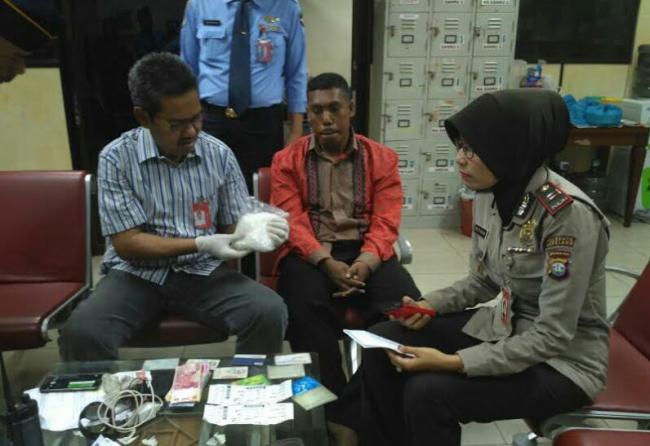 Simpan Sabu di Kemaluan, Pria Ini Ditangkap Petugas Bandara Hang Nadim